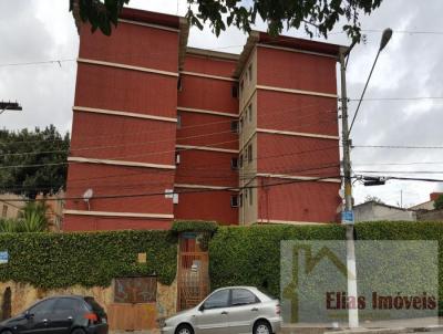 Apartamento para Locação, em Carapicuíba, bairro Conjunto Habitacional Presidente Castelo Branco, 2 dormitórios, 1 banheiro, 1 vaga